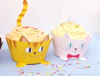 Animal-Themed Dessert Trays Image 3