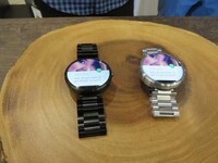 Sleek High-Tech Smartwatches Image 7