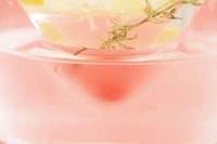 Hydrating Vino Glasses Image 5