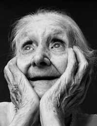 Alzheimer Patient Photography Image 2