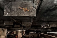 Struggling Suicide Photography Image 5