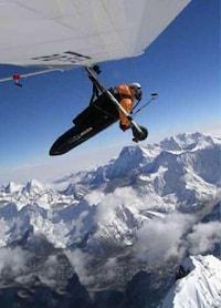 Skydiving Mount Everest Image 3