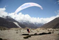 Skydiving Mount Everest Image 4