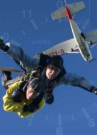 Skydiving Mount Everest Image 5