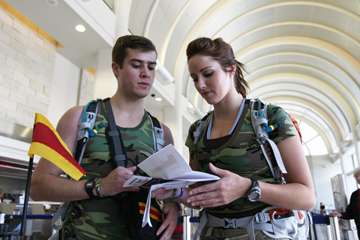 35 Traveling Tips for The Amazing Race Contestants