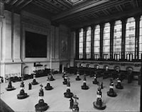 Overcrowded Offices Image 2