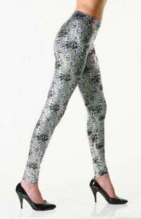Leggings with Bold Patterns Image 6