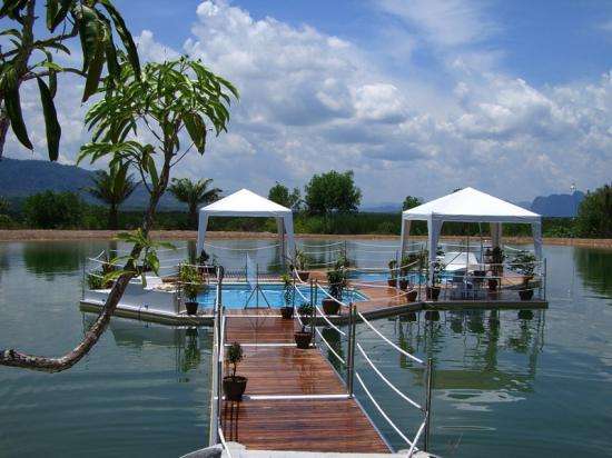 Modular, Floating Pools