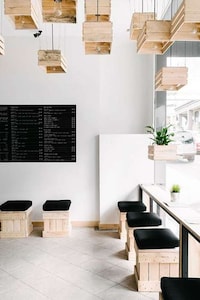 Minimalist Juice Bars Image 4
