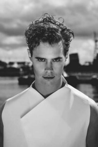 Flexing Model Portraits Image 6