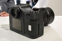 Speedily Snapping Cameras Image 2