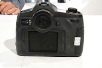 Speedily Snapping Cameras Image 4