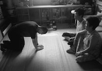 Korean Brotherhood Photography Image 2