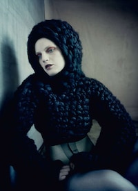 Bold Fall Fashion Image 4