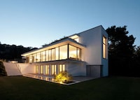 Magnificent Ivory Estates Image 3