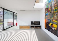 Magnificent Ivory Estates Image 8