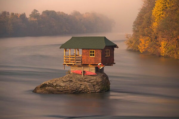 River-Perched Homes