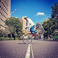City Cycling Captures Image 2