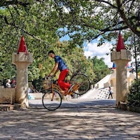 City Cycling Captures Image 6