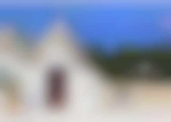 Intimate Holiday Villas