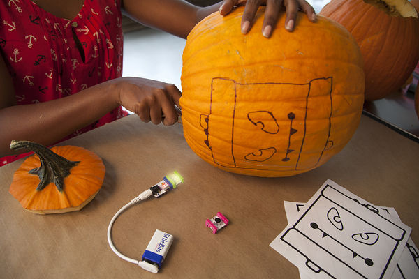 Top 35 DIY Ideas in October