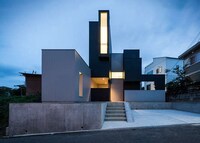 Slenderly Framed Abodes Image 2