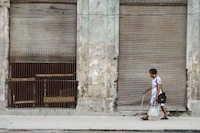 Bygone Cityscape Captures Image 5