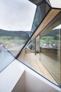 Crystallized Roof Housing Image 4
