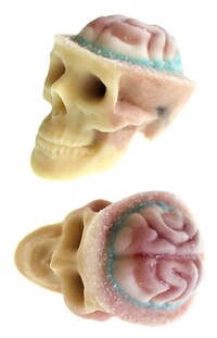 Spooky Chocolate Skulls Image 4