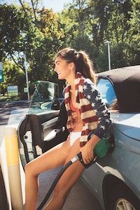 Patriotic Road Trip Editorials Image 3