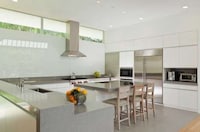 Trapezoidal Family Mansions Image 5