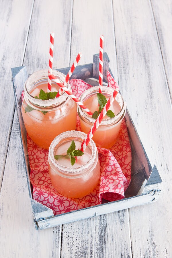 Pink Grapefruit Lemonades Image 2