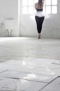 Movement-Memorizing Ballet Shoes Image 3