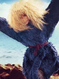 Crimped Couture Editorials Image 6