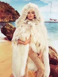 Crimped Couture Editorials Image 8