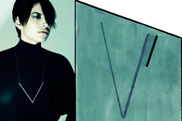 40 Minimalist Jewelry Finds