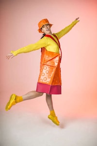 Avant-Garde Collapsible Apparel Image 2