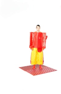 Avant-Garde Collapsible Apparel Image 6
