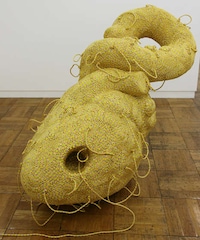 Bizarre Bungee Cord Sculptures Image 4