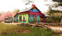 Psychedelic Artist Retreats Image 4