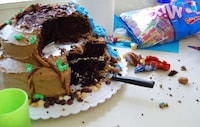 Awesome Archeological Cakes Image 5