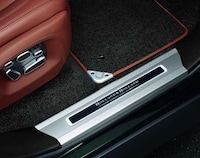 Luxurious Gunsmith SUVs Image 5