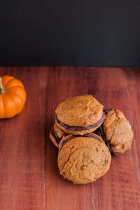 Thanksgiving Whoopie Pies Image 4