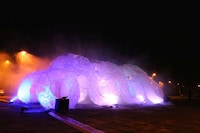 Interactive Bubbly Installations Image 4