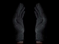 Refined Touchscreen Gloves Image 6
