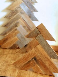Stacked Wood Tannenbaums Image 3