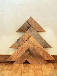 Stacked Wood Tannenbaums Image 5