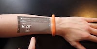 Touchscreen-Projecting Bracelets Image 3