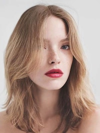 Barren Cosmetic Editorials Image 4