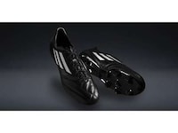 Leather-Sheathed Soccer Shoes Image 5